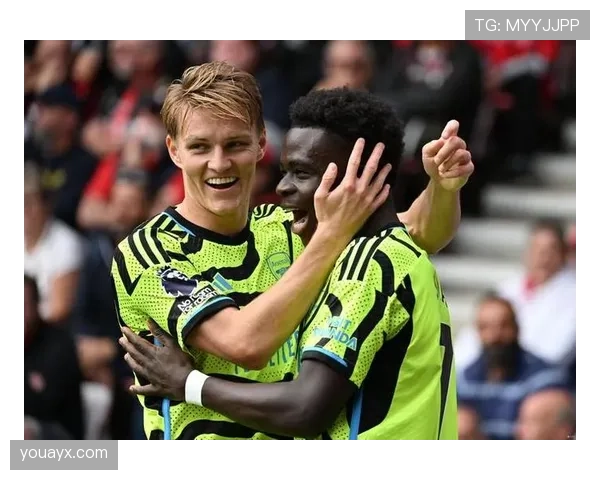 厄德高与芒特的无球跑动如何塑造各自战术价值？