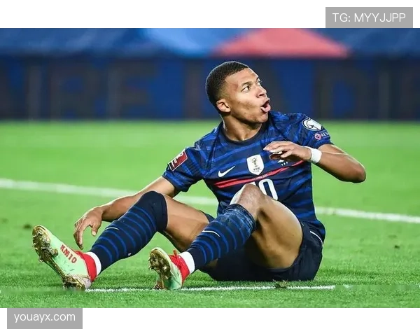 姆巴佩这日常消费简直跟开了挂，光一双鞋都能让普通人愣半天