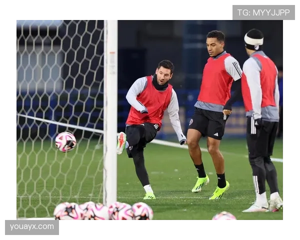梅西训练完顺手给全家买了个海岛？